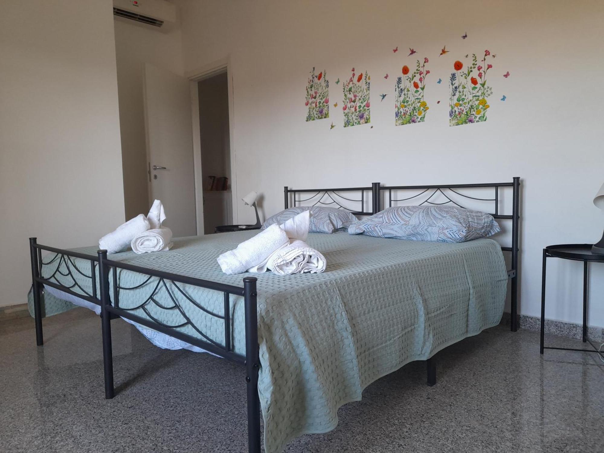 לינה וארוחת בוקר Giba Mari & Monti מראה חיצוני תמונה